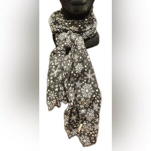 Black Snow Flake Scarf.